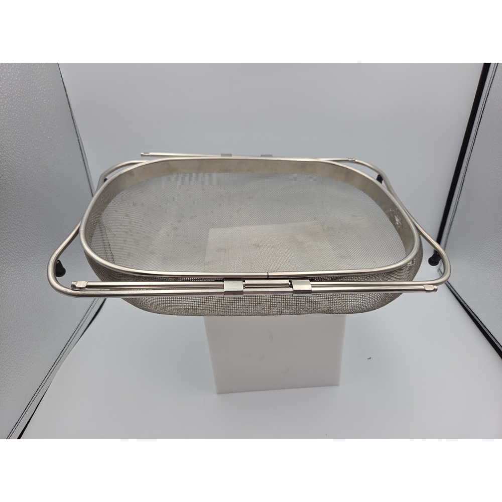 Stainless Steel Mesh Strainer Large w Extendable Handles Over the Sink